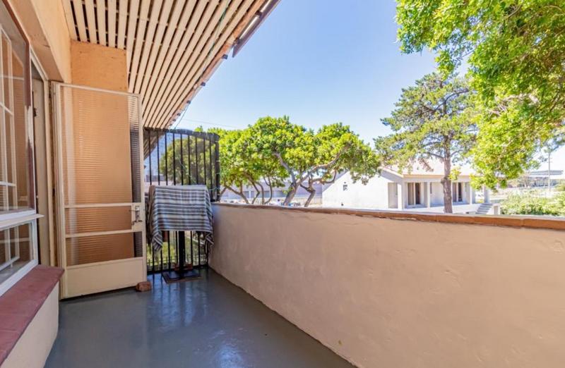 2 Bedroom Property for Sale in Parow Valley Western Cape